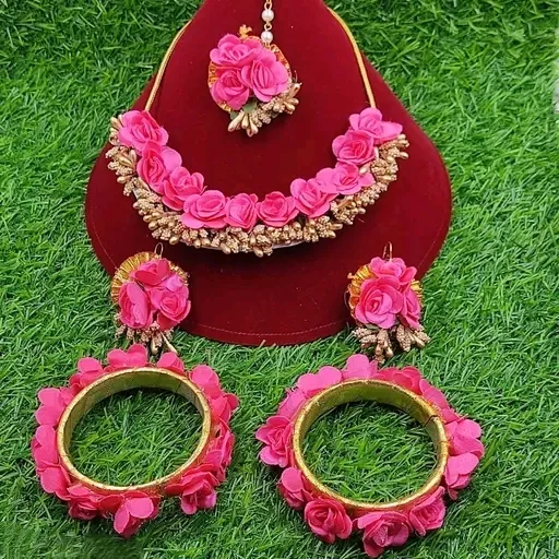 Moti Bridal Yellow Artificial Flower Jewellery Set for Haldi, Turmeric, Mehendi & Baby Shower